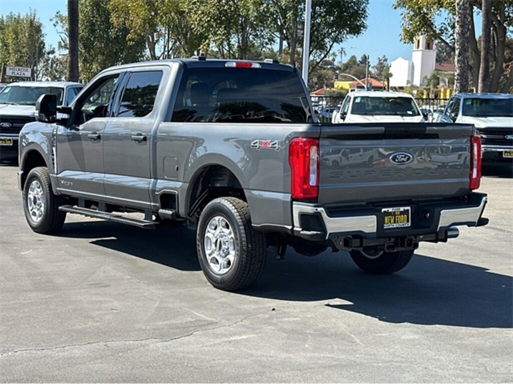 New 2026 Ford F-250 Truck Crew Cab