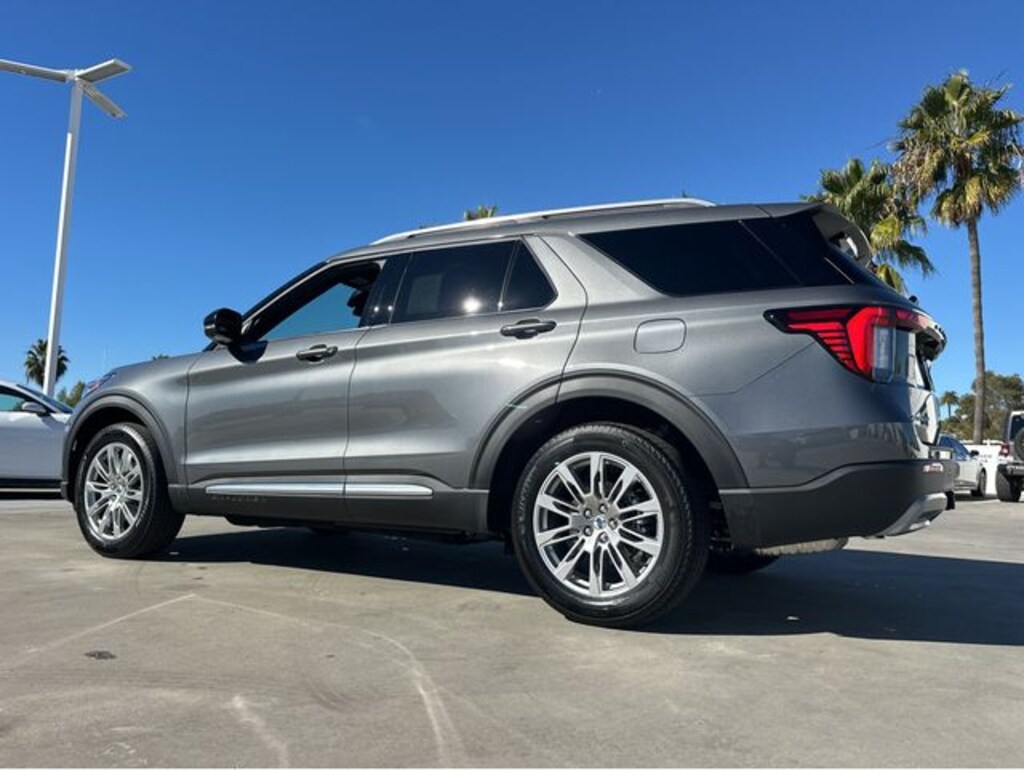 New 2026 Ford Explorer Platinum SUV