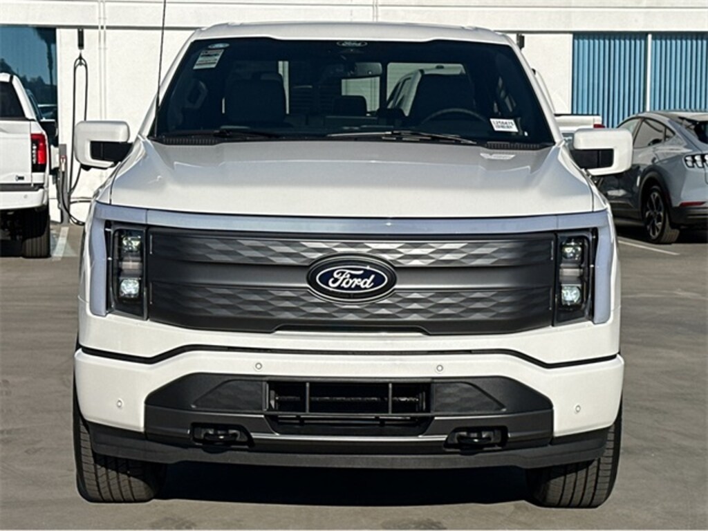 New 2025 Ford F-150 Lightning Lariat Truck SuperCrew Cab