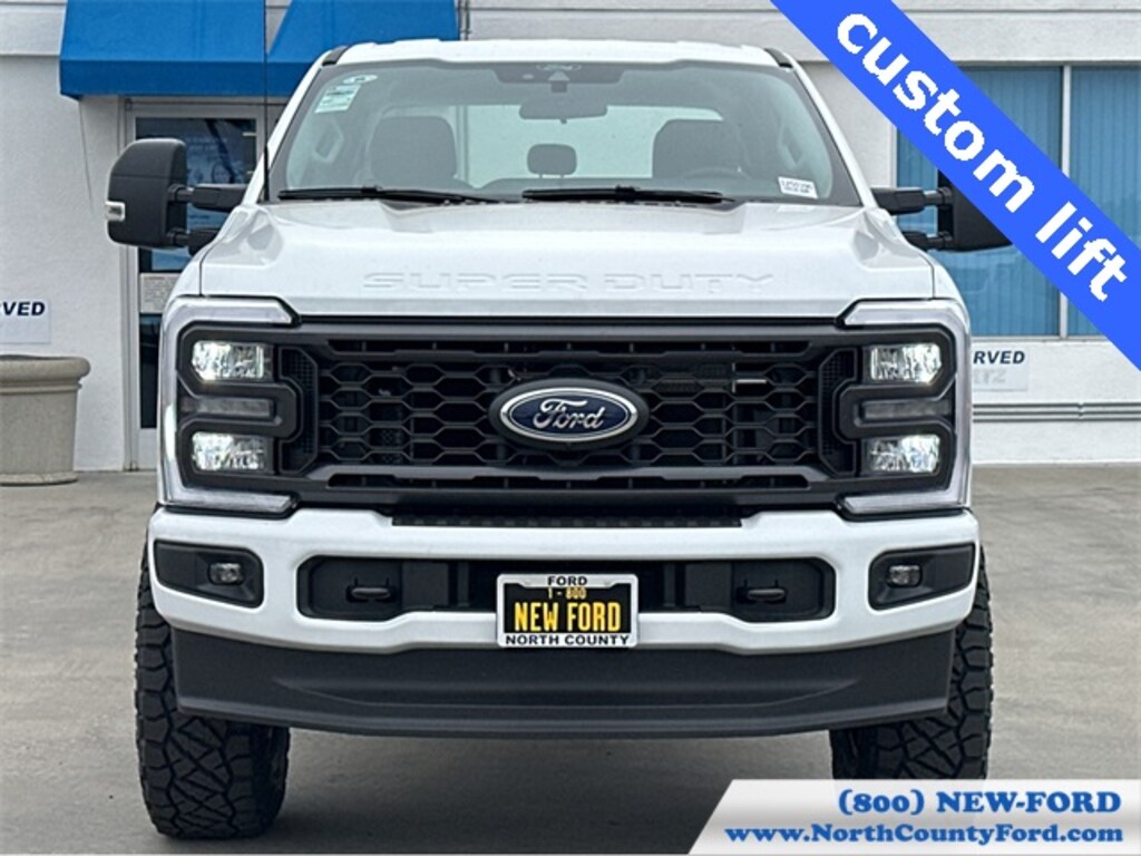 New 2025 Ford F-250 Truck Crew Cab