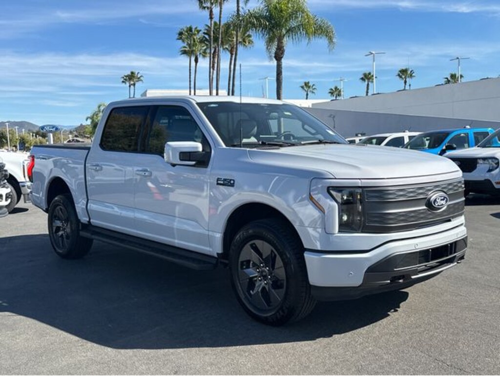 New 2025 Ford F-150 Lightning Lariat Truck SuperCrew Cab