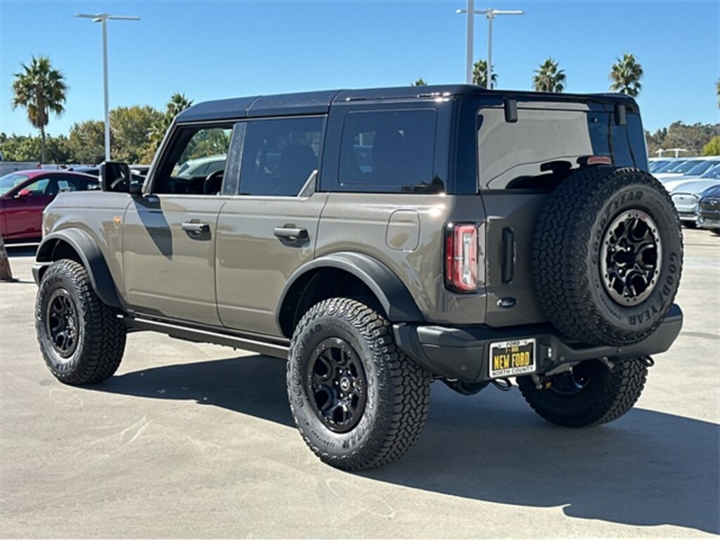 New 2025 Ford Bronco Badlands SUV