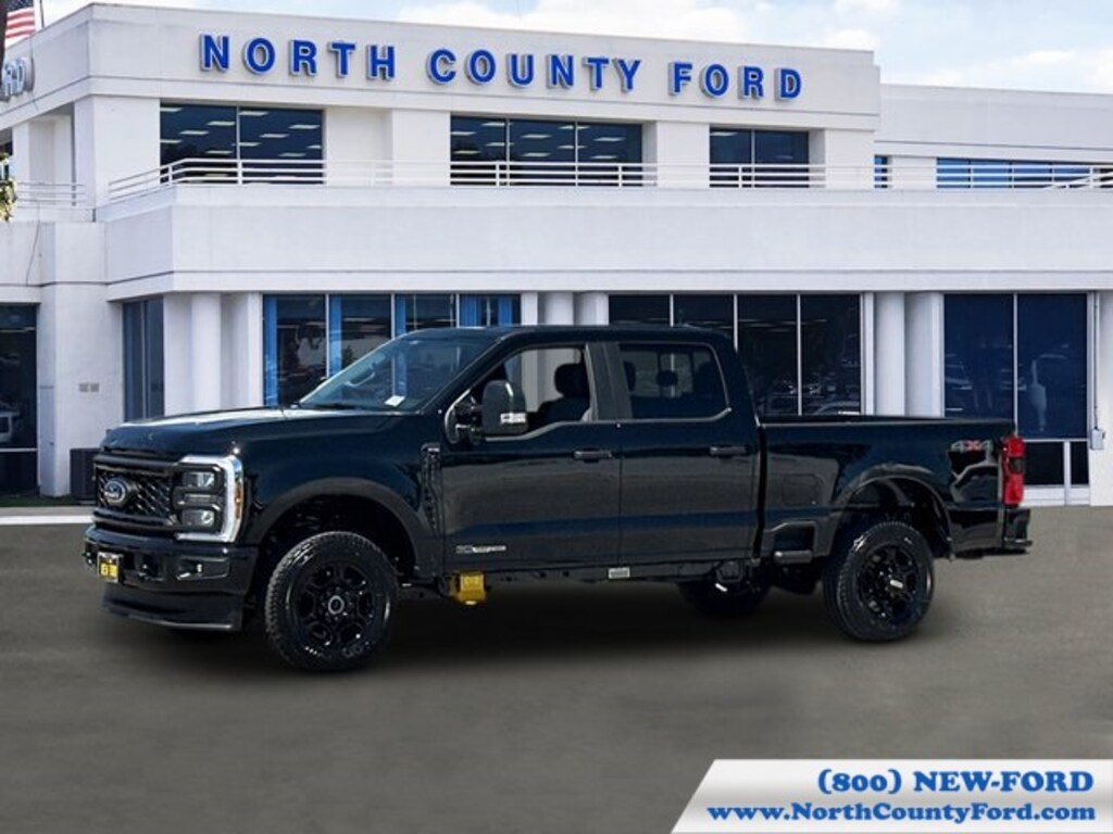 New 2025 Ford F-250 Truck Crew Cab