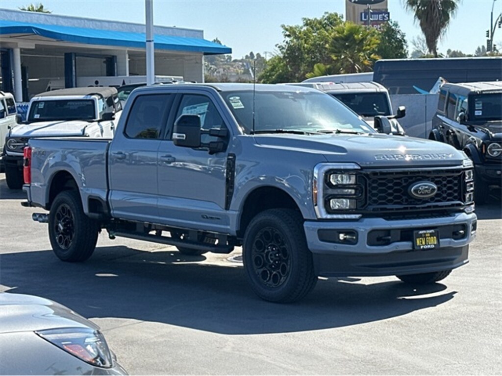 New 2025 Ford F-250 Truck Crew Cab