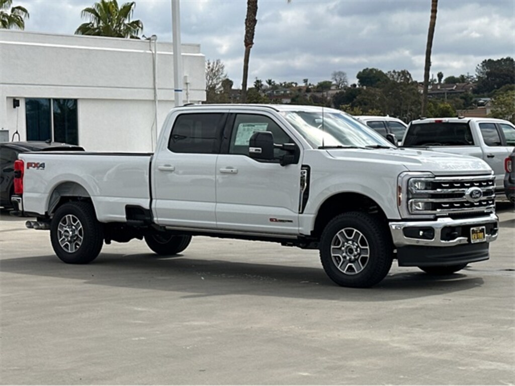 New 2025 Ford F-250 Truck Crew Cab