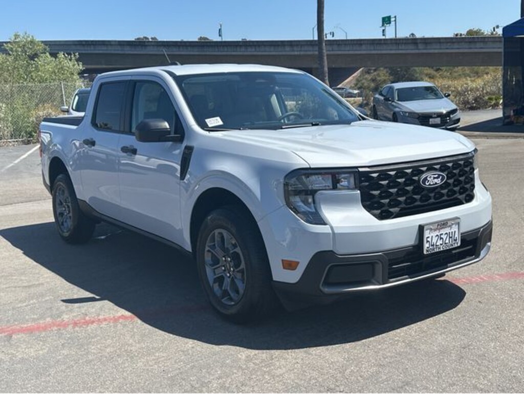Used 2025 Ford Maverick XLT Truck SuperCrew