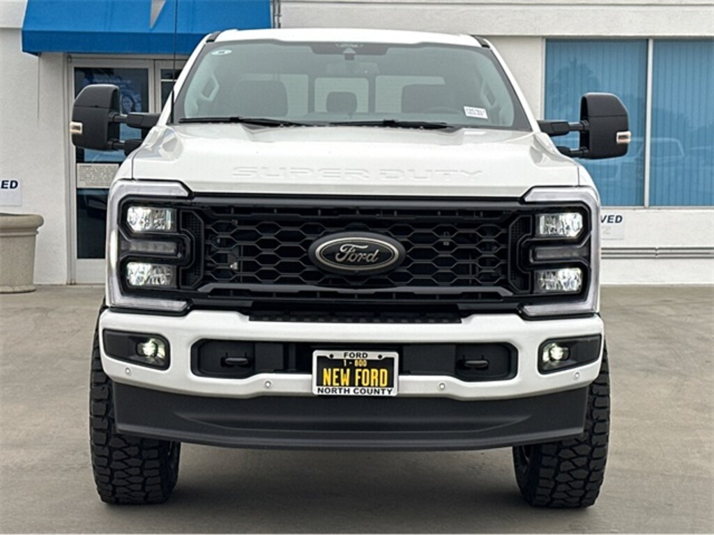 New 2025 Ford F-350 Truck Crew Cab