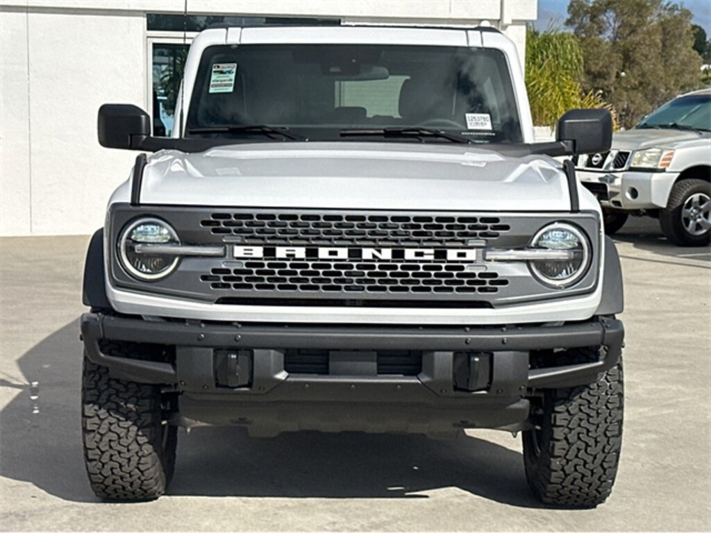 New 2025 Ford Bronco Badlands SUV