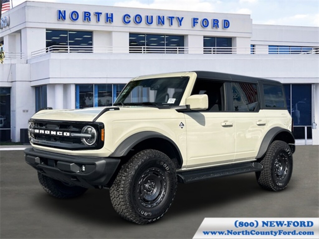 New 2025 Ford Bronco Outer Banks SUV