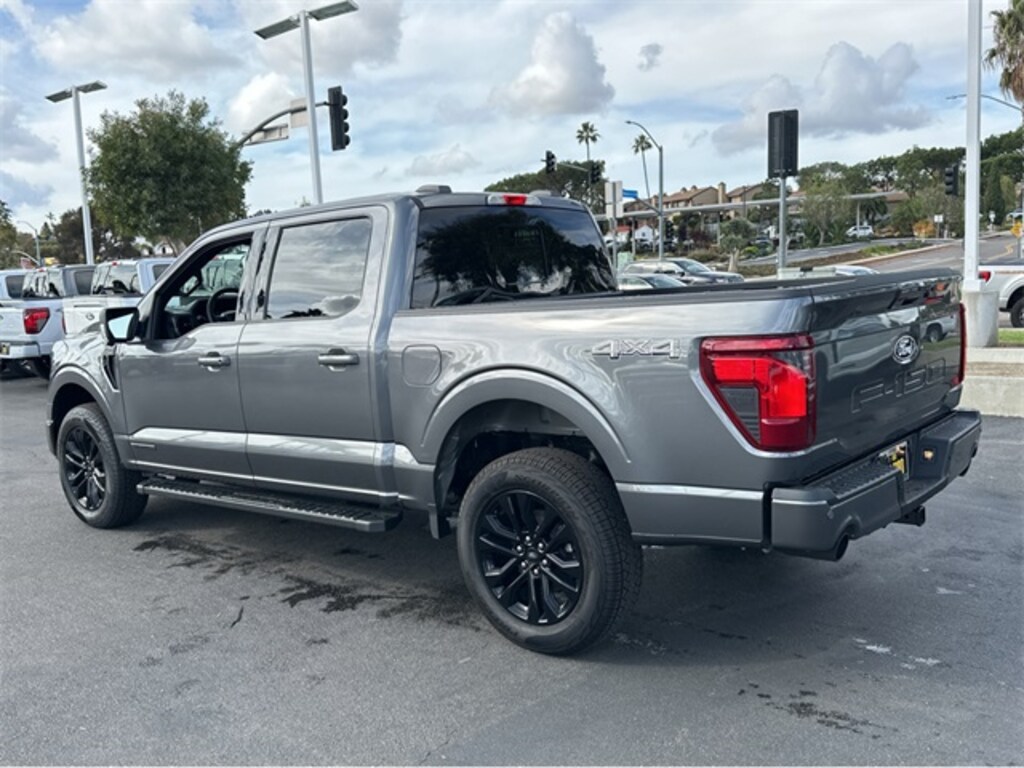 New 2025 Ford F-150 XLT Truck SuperCrew Cab