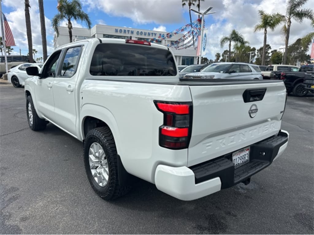 Used 2023 Nissan Frontier SV Truck Crew Cab