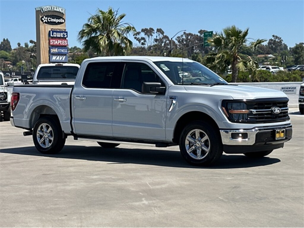 New 2025 Ford F-150 XLT Truck SuperCrew Cab