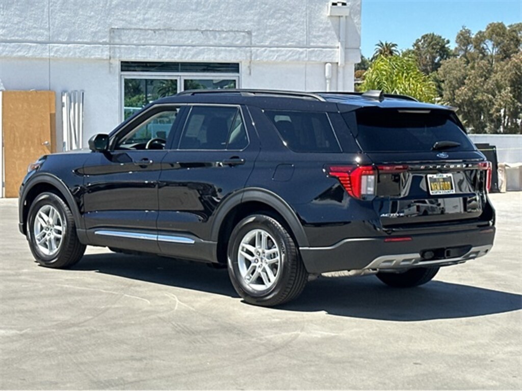 New 2025 Ford Explorer Active SUV