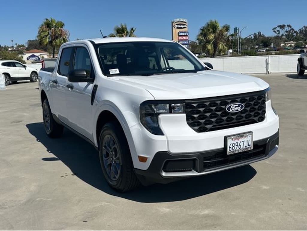 Used 2025 Ford Maverick XLT Truck SuperCrew
