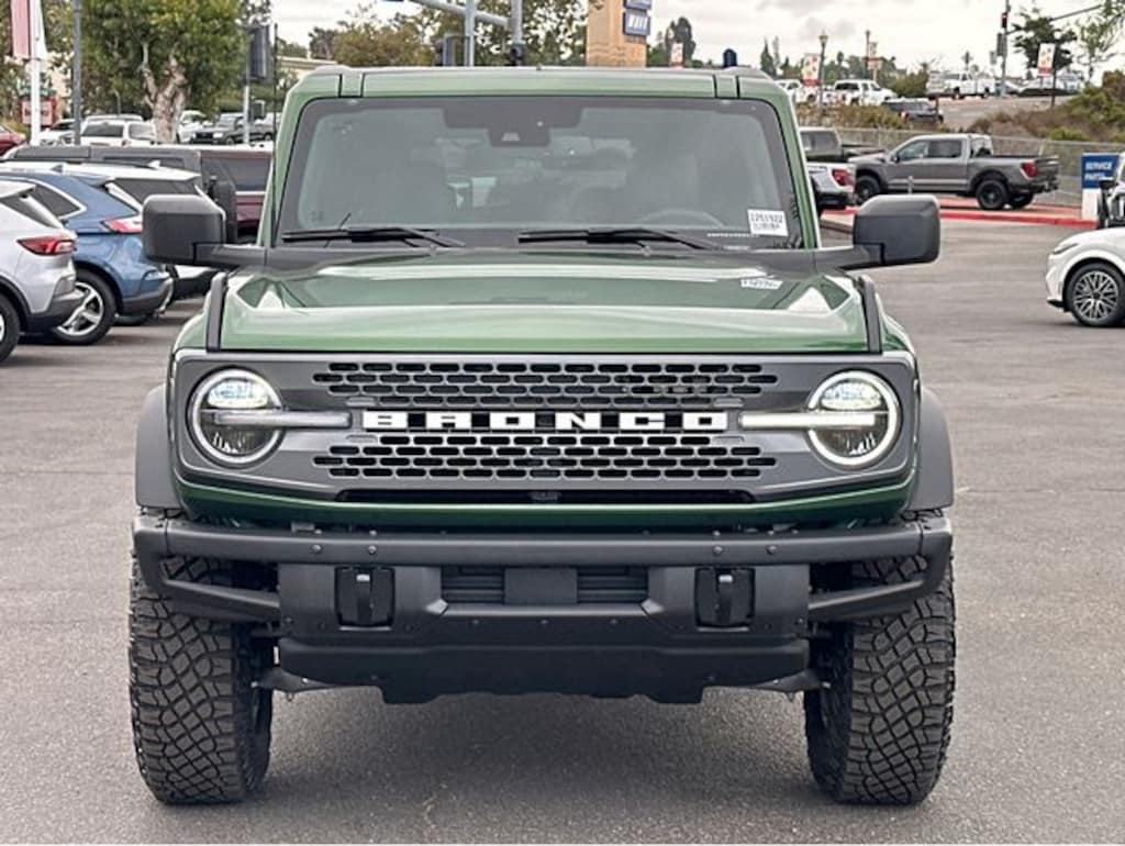 New 2025 Ford Bronco Badlands SUV