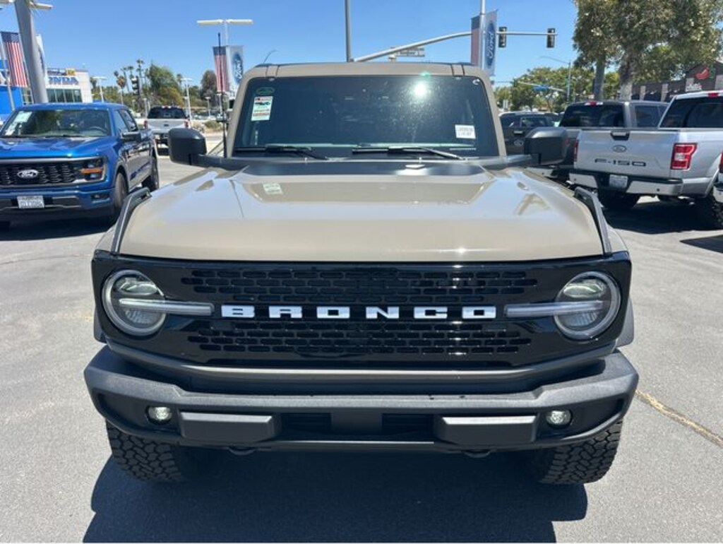 New 2026 Ford Bronco Outer Banks SUV