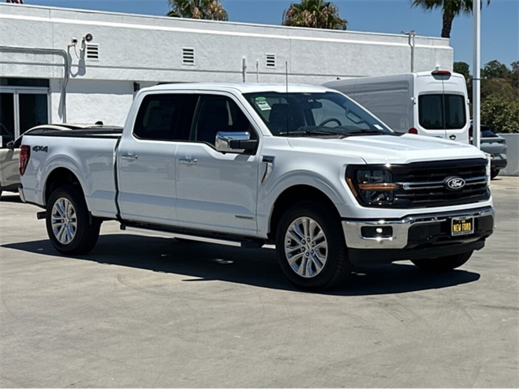 New 2025 Ford F-150 XLT Truck SuperCrew Cab