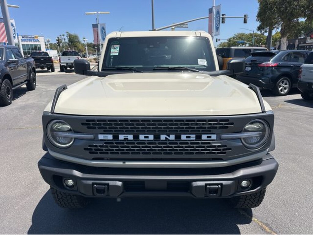 New 2026 Ford Bronco Badlands SUV