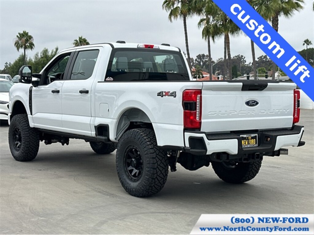 New 2025 Ford F-250 Truck Crew Cab