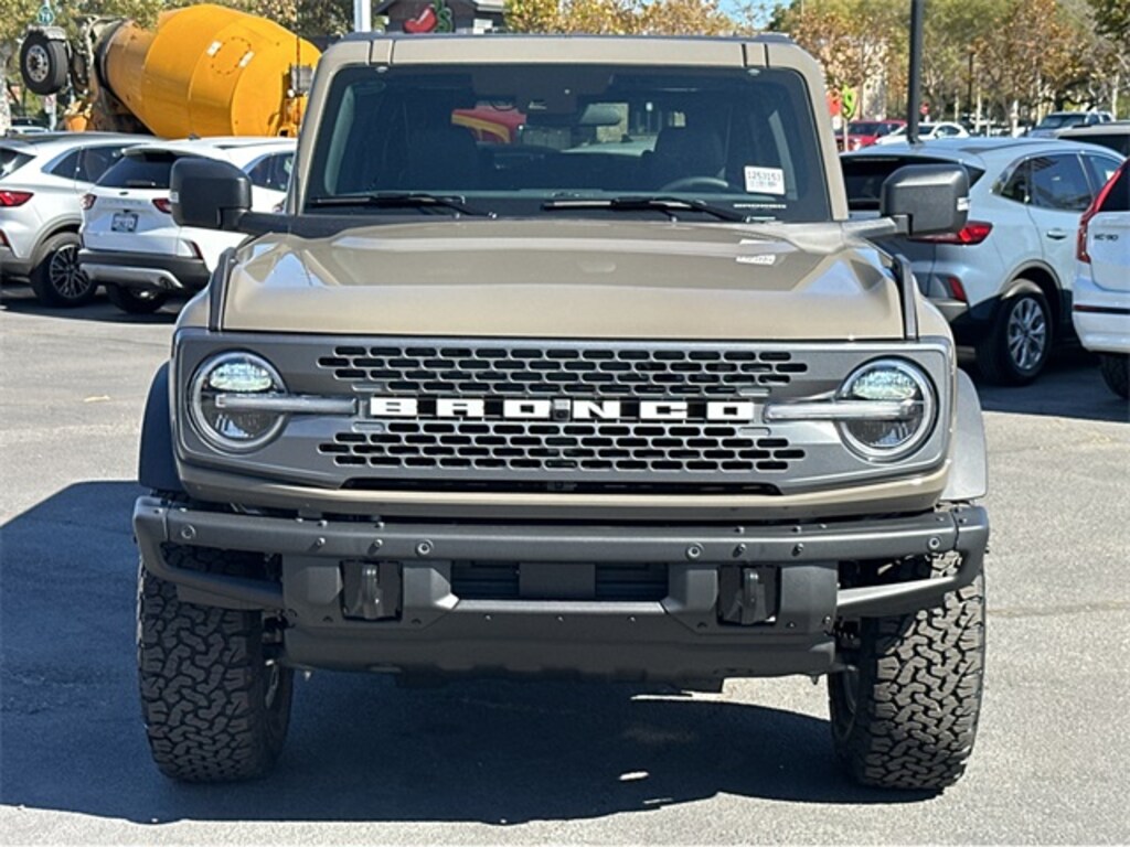 New 2025 Ford Bronco Badlands SUV