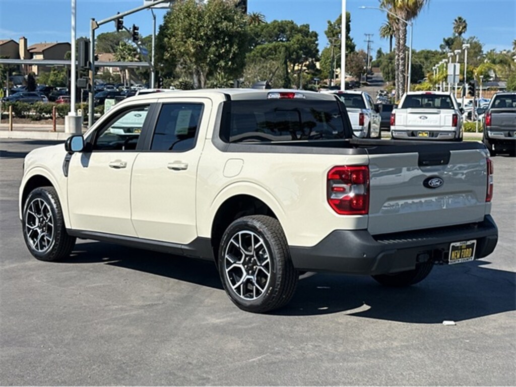 New 2025 Ford Maverick Lariat Truck SuperCrew