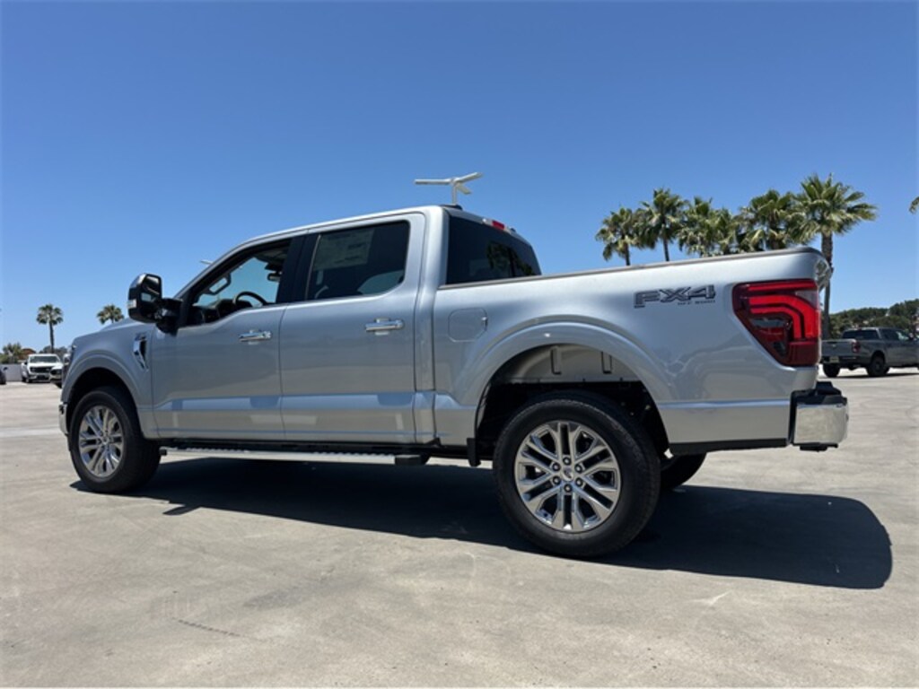 New 2025 Ford F-150 Lariat Truck SuperCrew Cab