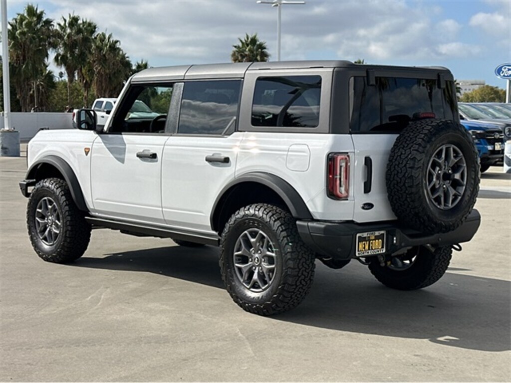 New 2025 Ford Bronco Badlands SUV
