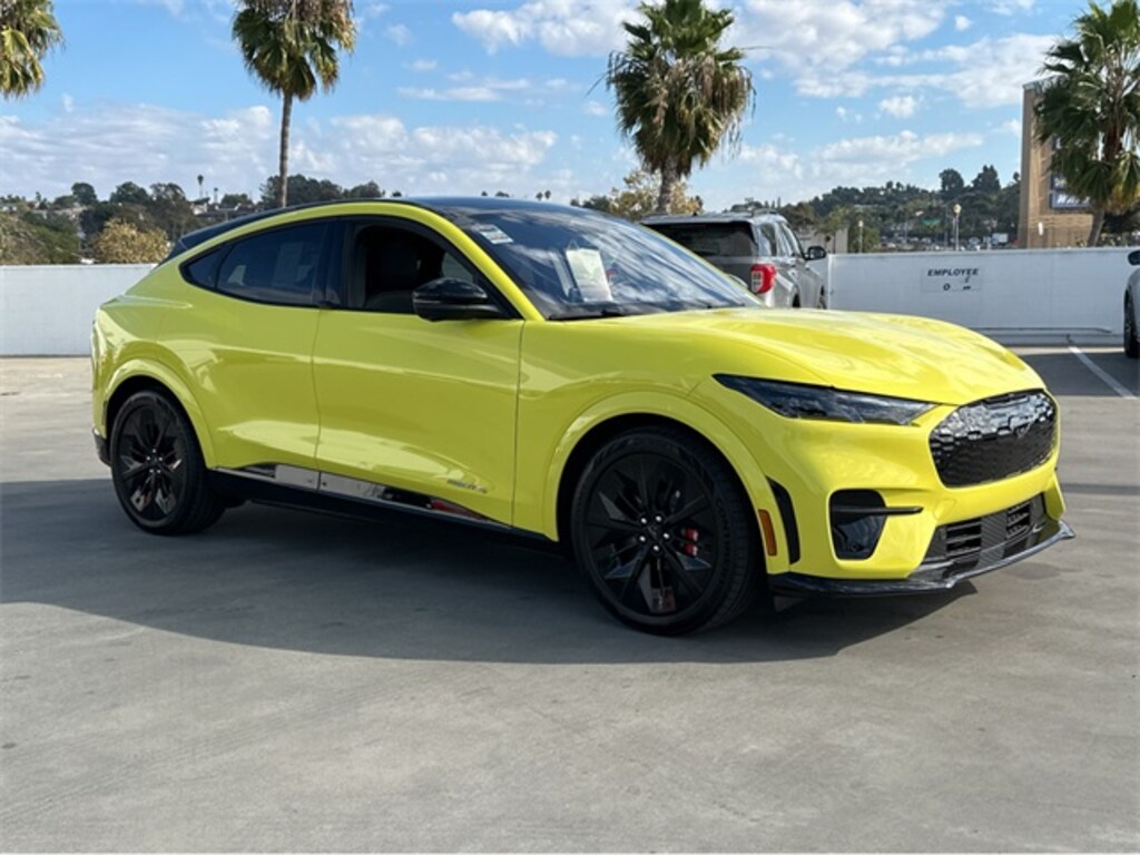 New 2025 Ford Mustang Mach-E GT SUV