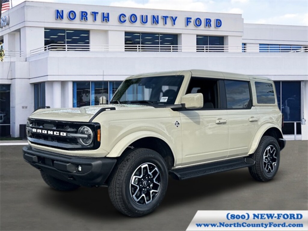 New 2025 Ford Bronco Outer Banks SUV