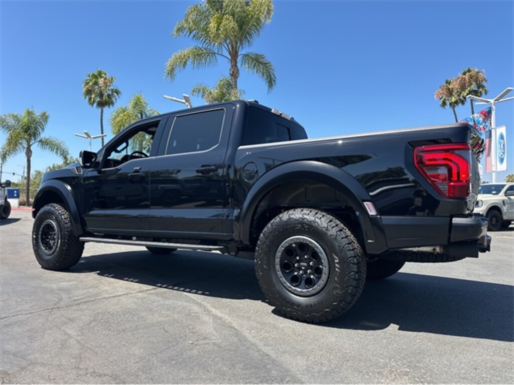 New 2025 Ford F-150 Raptor Truck SuperCrew Cab