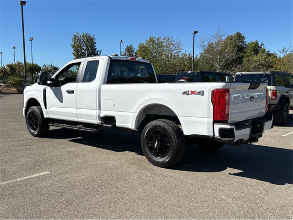 New 2026 Ford F-250 Truck Super Cab