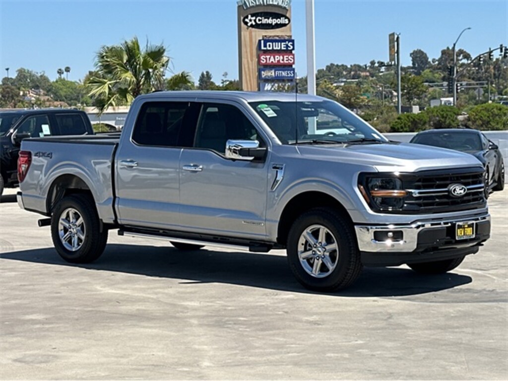 New 2025 Ford F-150 XLT Truck SuperCrew Cab
