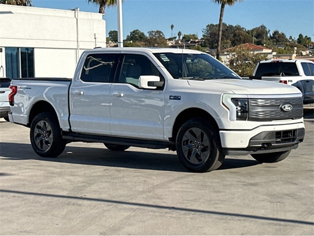 New 2025 Ford F-150 Lightning Lariat Truck SuperCrew Cab