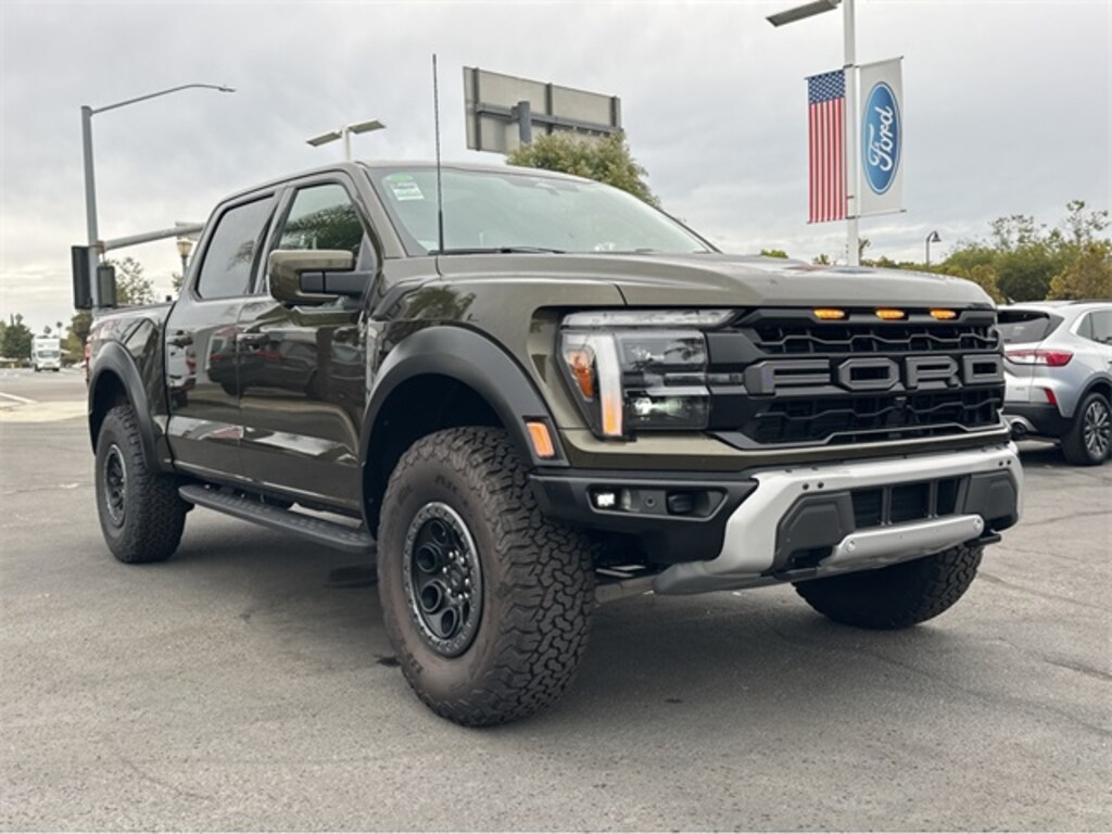 New 2025 Ford F-150 Raptor Truck SuperCrew Cab
