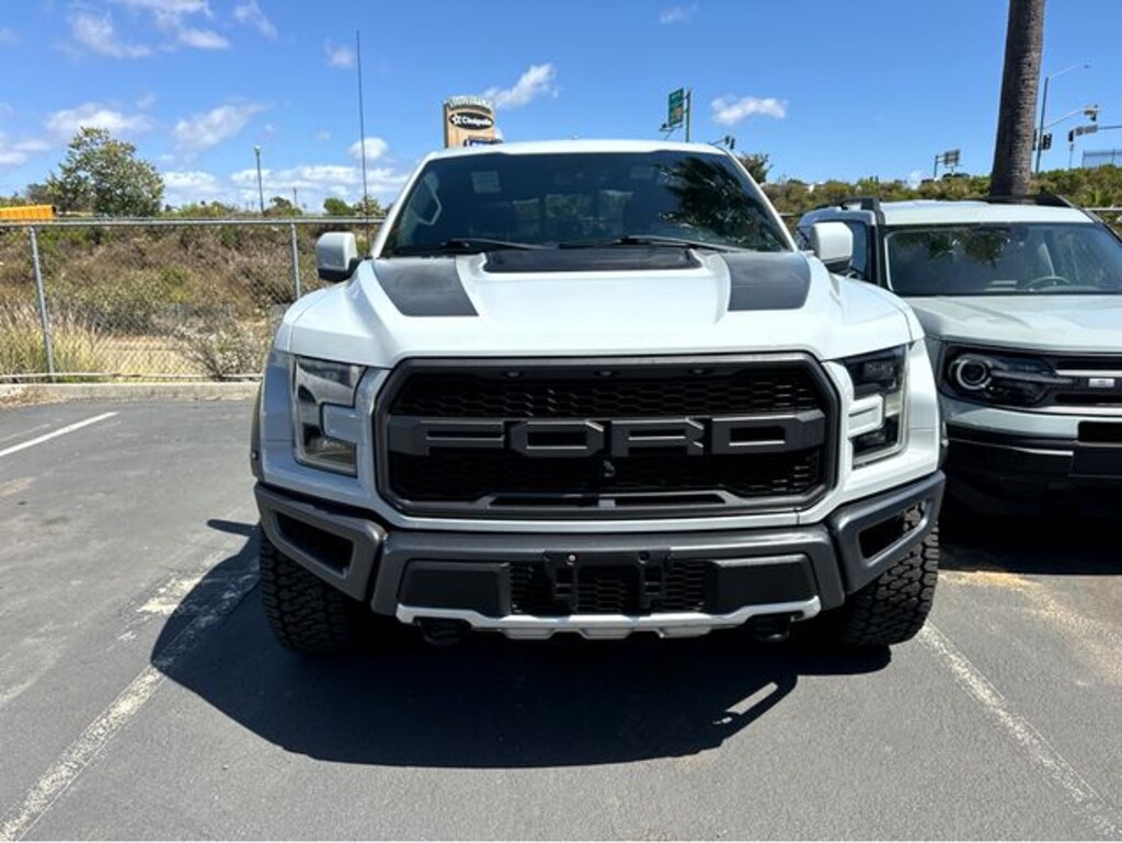 Used 2017 Ford F-150 Raptor Truck SuperCrew Cab