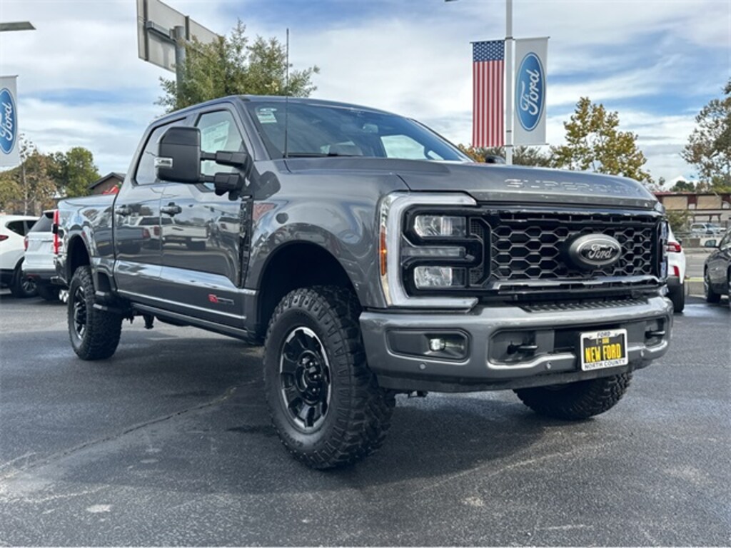 New 2025 Ford F-350 Truck Crew Cab