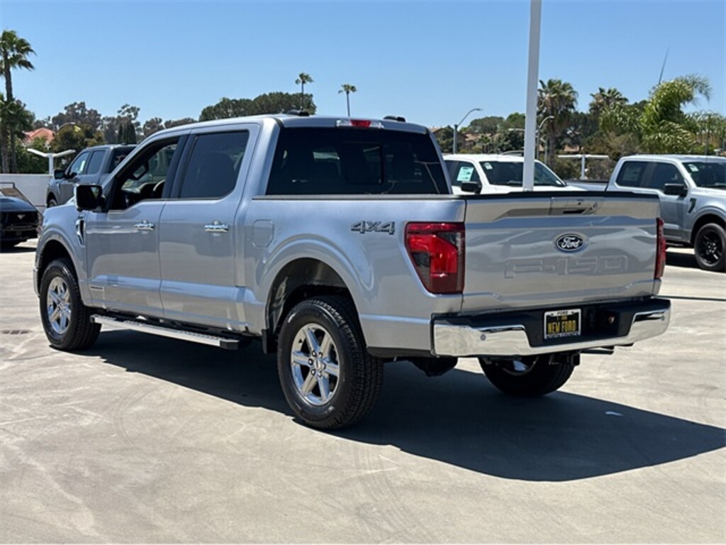 New 2025 Ford F-150 XLT Truck SuperCrew Cab