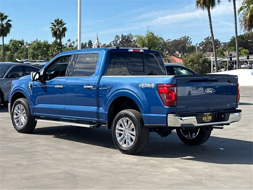New 2024 Ford F-150 XLT Truck SuperCrew Cab