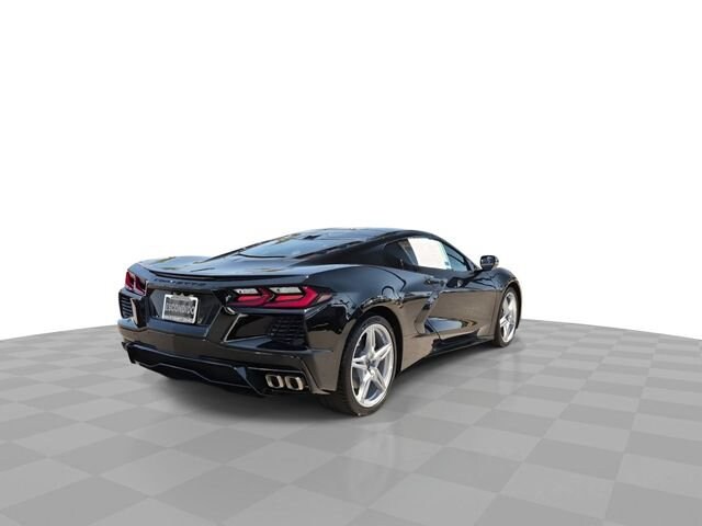 2025 Chevrolet Corvette 2LT - Photo 9