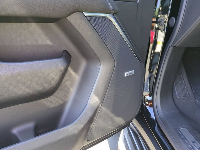 2026 GMC Yukon Denali - Photo 25