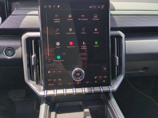 2026 GMC Acadia AT4 - Photo 14