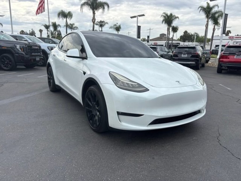 Used 2021 Tesla Model Y Long Range Dual Motor All-Wheel Drive SUV