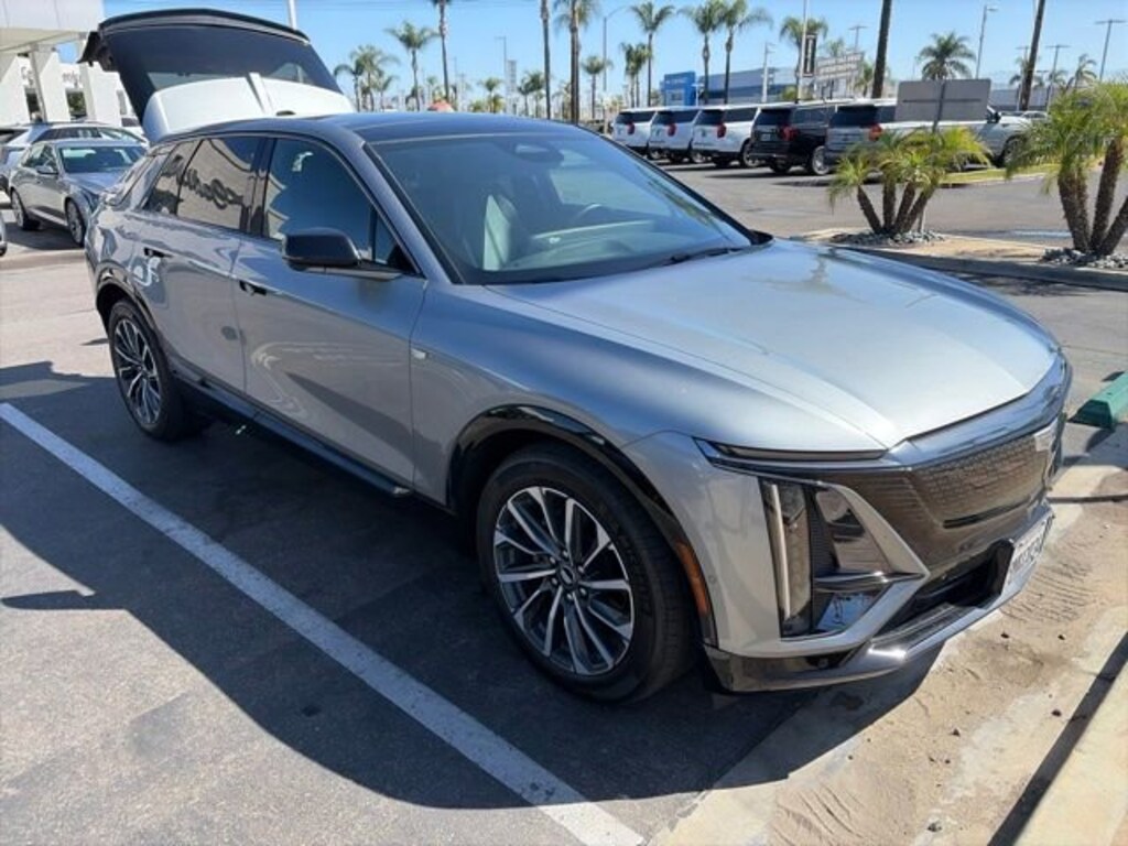 Used 2024 CADILLAC LYRIQ Sport 2 SUV