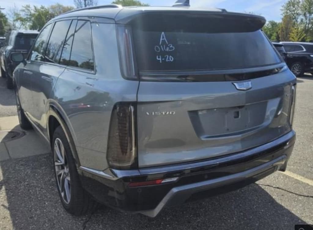 Certified 2026 CADILLAC VISTIQ Sport SUV