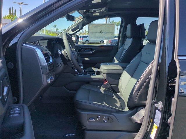 2026 GMC Yukon Denali - Photo 20
