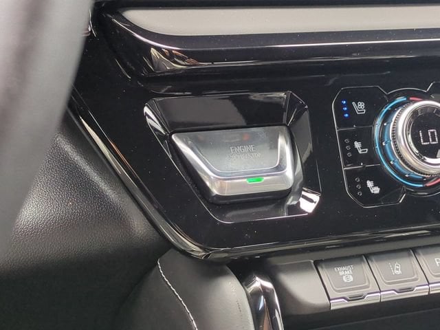 2026 GMC Sierra 2500HD AT4X - Photo 17