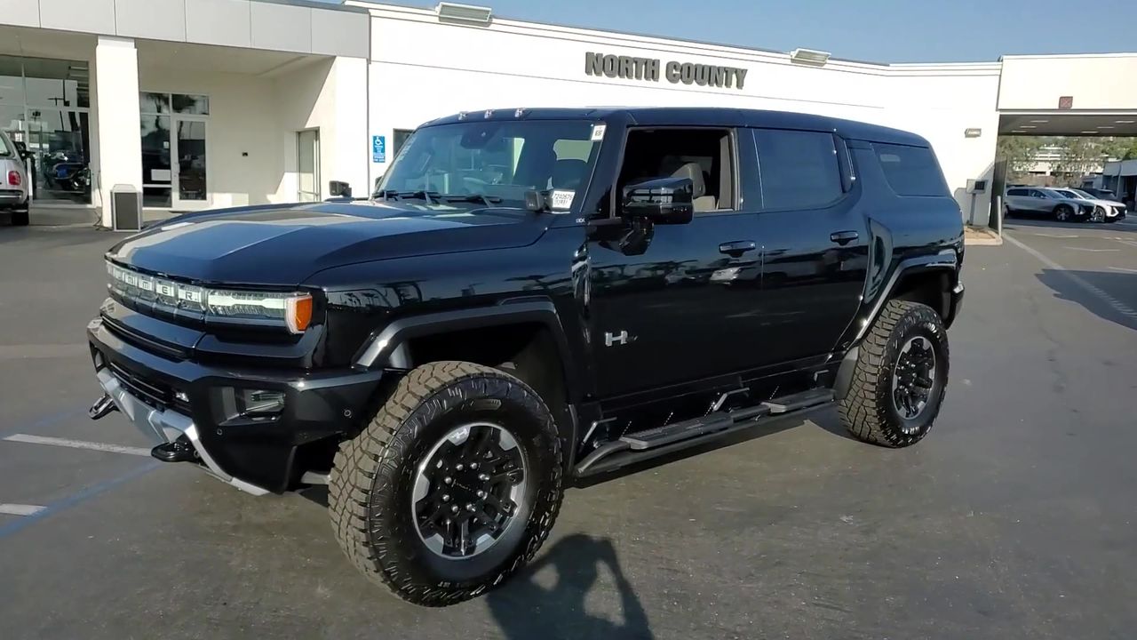 2024 Gmc Hummer EV SUV photo 4