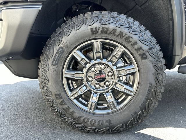2026 GMC Sierra 1500 AT4X - Photo 35