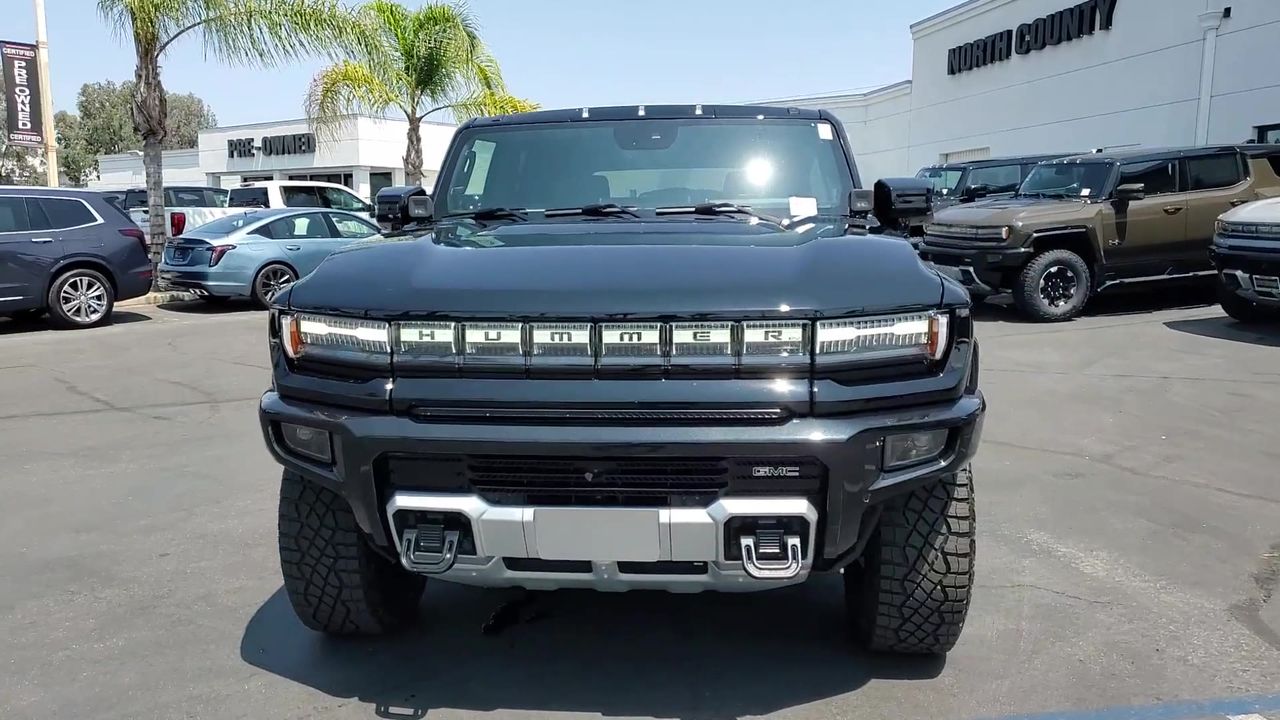 2024 Gmc Hummer EV SUV photo 3