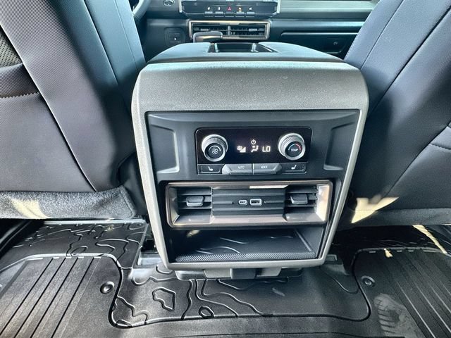 2025 GMC HUMMER EV 2X - Photo 23